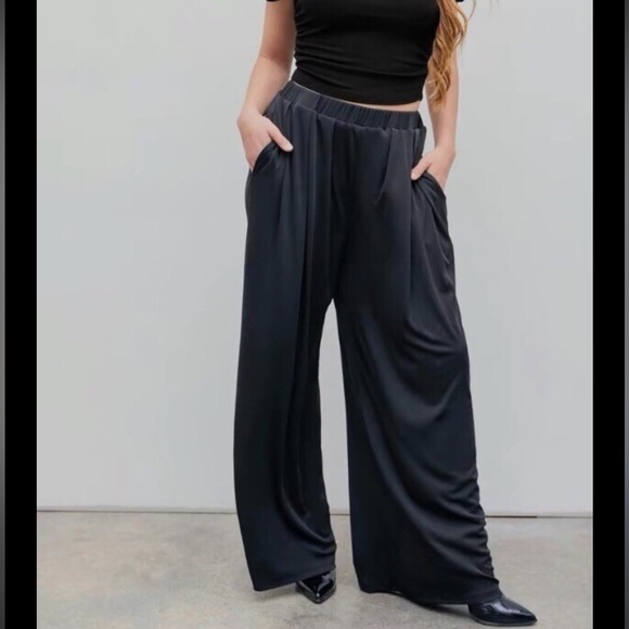 Cider | Black Palazzo Pants | Elastic Waistband | Pull On | size S - Picture 1 of 4